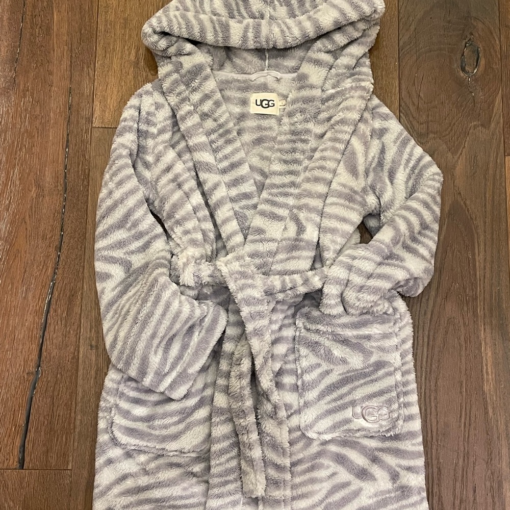 Ugg NWOT Bathrobe